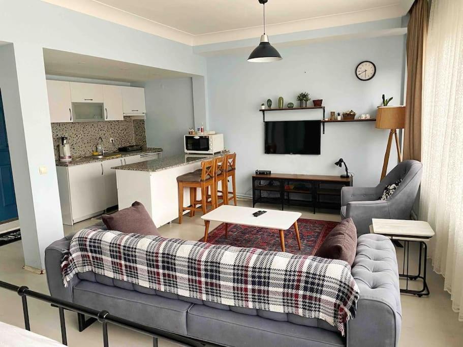 Vip Sisli Square Central House Appartement Istanboel Buitenkant foto