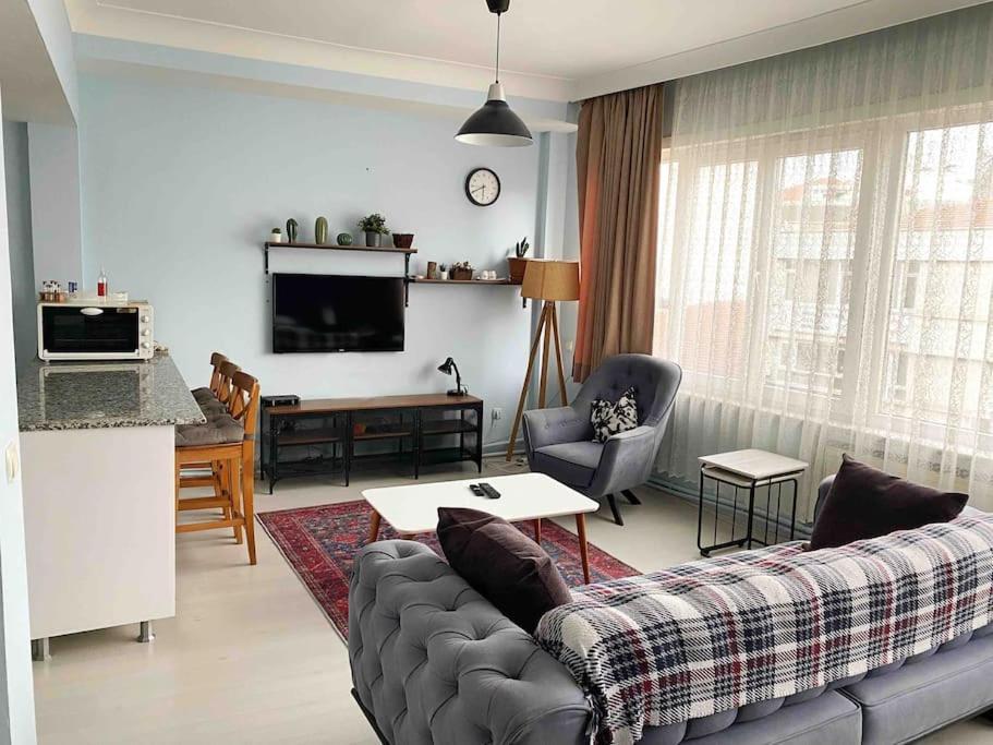 Vip Sisli Square Central House Appartement Istanboel Buitenkant foto